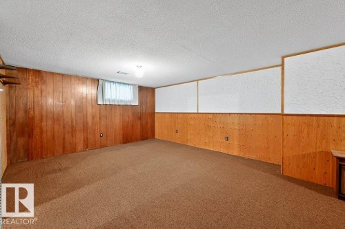 12224 55 Street Nw, Edmonton, AB - Indoor