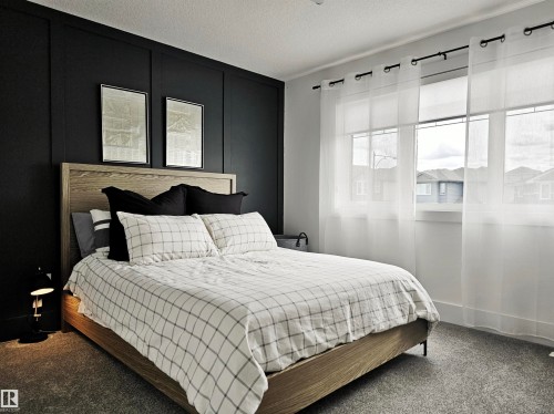 1265 Peregrine Terrace, Edmonton, AB - Indoor Photo Showing Bedroom
