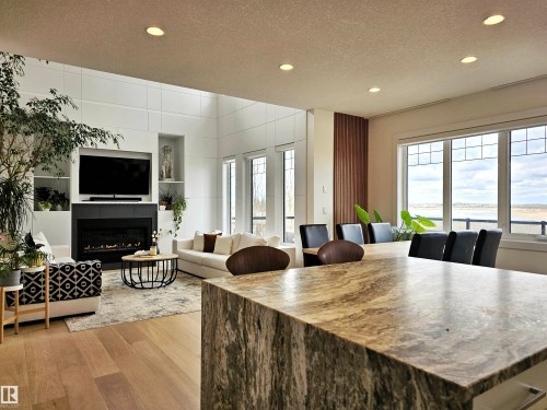 1265 Peregrine Terrace, Edmonton, AB - Indoor