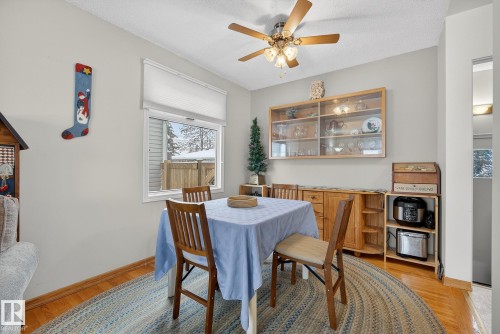 6819 83 Avenue, Edmonton, AB - Indoor Photo Showing Dining Room