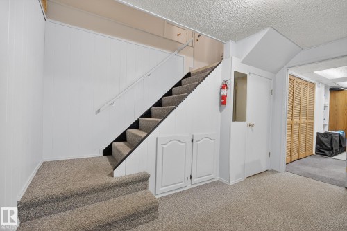 6819 83 Avenue, Edmonton, AB - Indoor Photo Showing Other Room