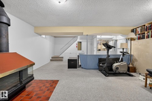 6819 83 Avenue, Edmonton, AB - Indoor