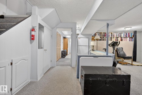 6819 83 Avenue, Edmonton, AB - Indoor Photo Showing Gym Room