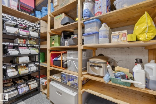 6819 83 Avenue, Edmonton, AB - Indoor