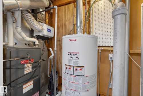 6819 83 Avenue, Edmonton, AB - Indoor Photo Showing Basement