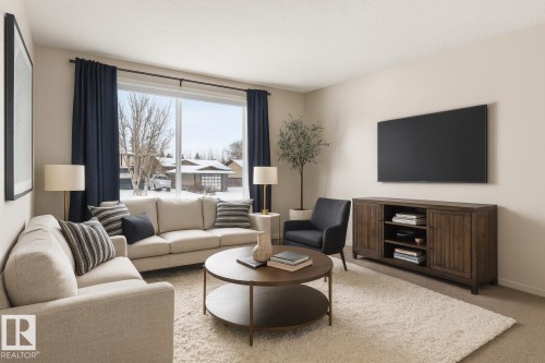2007 49A Street, Edmonton, AB - Indoor Photo Showing Living Room