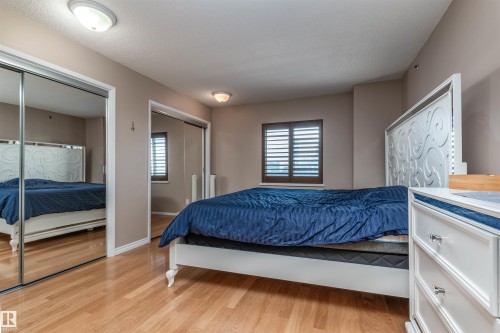 1105 10130 114 Street, Edmonton, AB - Indoor Photo Showing Bedroom
