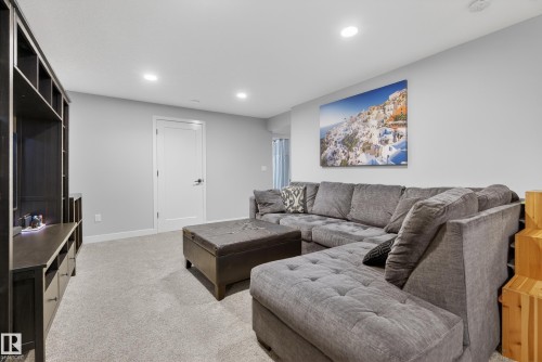 5604 91 Avenue, Edmonton, AB - Indoor