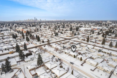 5604 91 Avenue, Edmonton, AB - Outdoor With View