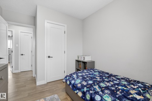 5604 91 Avenue, Edmonton, AB - Indoor Photo Showing Bedroom