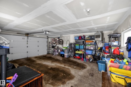 5604 91 Avenue, Edmonton, AB - Indoor Photo Showing Garage