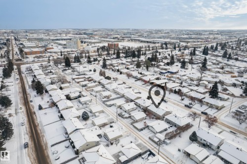 5604 91 Avenue, Edmonton, AB - Outdoor With View