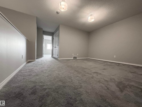 17023 38 Street, Edmonton, AB - Indoor Photo Showing Other Room