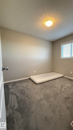 17023 38 Street, Edmonton, AB - Indoor Photo Showing Other Room