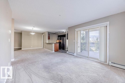202 5816 Mullen Place, Edmonton, AB - Indoor Photo Showing Other Room