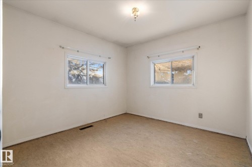 12916 71 Street, Edmonton, AB - Indoor Photo Showing Other Room