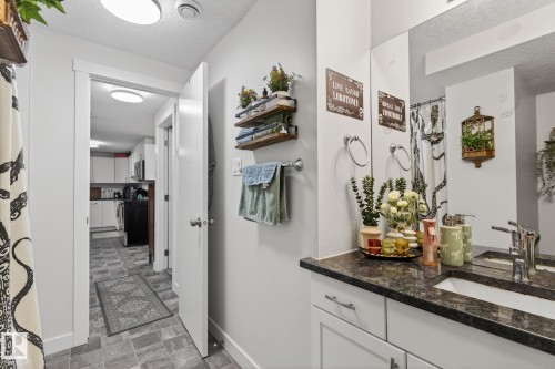 3740 63 Street Nw, Edmonton, AB - Indoor Photo Showing Other Room