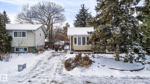 3740 63 Street Nw, Edmonton, AB - Outdoor