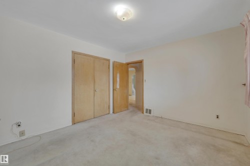 11423 112 Avenue, Edmonton, AB - Indoor Photo Showing Other Room