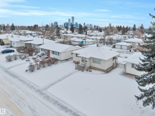 11423 112 Avenue, Edmonton, AB - Outdoor With View