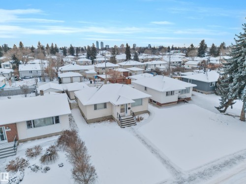 11423 112 Avenue, Edmonton, AB - Outdoor With View