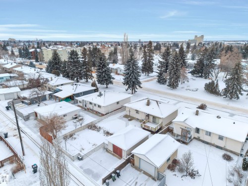 11423 112 Avenue, Edmonton, AB - Outdoor With View