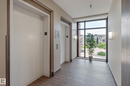 318 1144 Adamson Drive, Edmonton, AB - Indoor Photo Showing Other Room