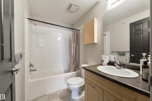 307 6315 135 Avenue, Edmonton, AB - Indoor Photo Showing Bathroom