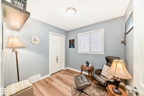 3030 Trelle Crescent, Edmonton, AB - Indoor