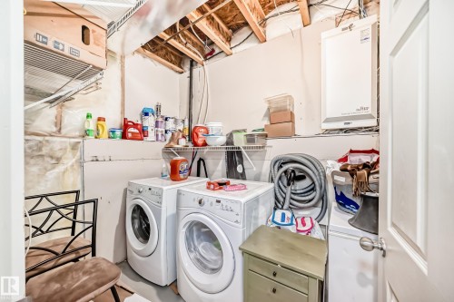 3030 Trelle Crescent, Edmonton, AB - Indoor Photo Showing Laundry Room
