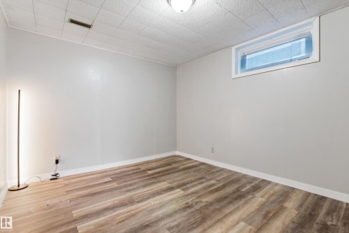 7104 95 Avenue, Edmonton, AB - Indoor Photo Showing Other Room