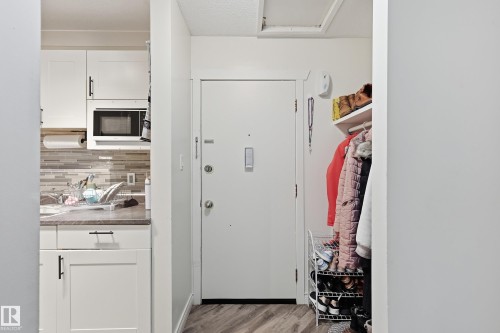 306 10811 115 St Nw, Edmonton, AB - Indoor Photo Showing Other Room
