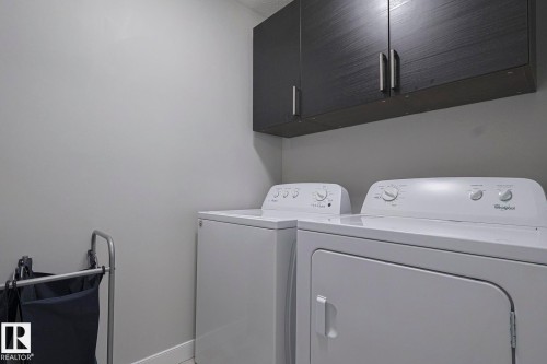 2011 201 Street, Edmonton, AB - Indoor Photo Showing Laundry Room