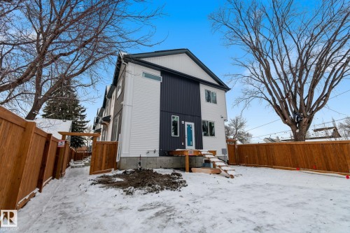 11323 106 St, Edmonton, AB - Outdoor