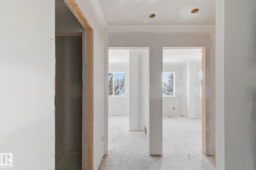 11323 106 St, Edmonton, AB - Indoor Photo Showing Other Room