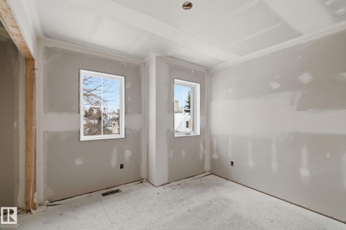 11323 106 St, Edmonton, AB - Indoor Photo Showing Other Room