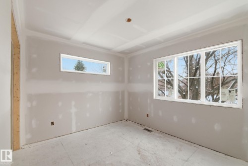11323 106 St, Edmonton, AB - Indoor Photo Showing Other Room