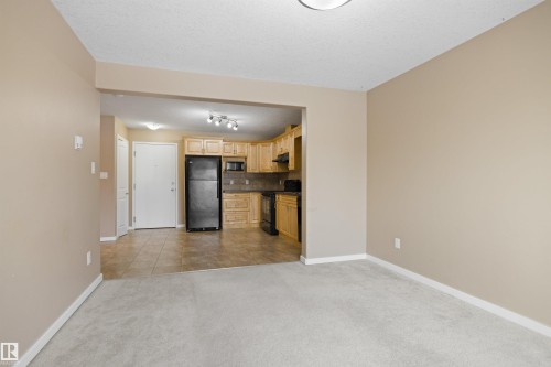 103 11935 106 St, Edmonton, AB - Indoor Photo Showing Other Room
