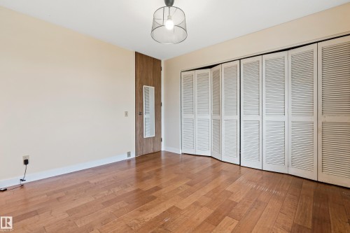 7203 93 Avenue, Edmonton, AB - Indoor Photo Showing Other Room