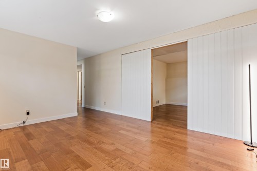 7203 93 Avenue, Edmonton, AB - Indoor Photo Showing Other Room