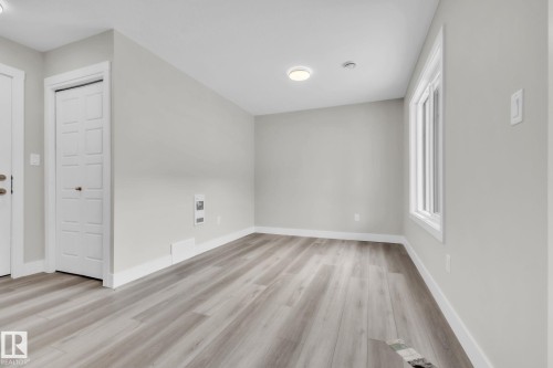 7 6905 25 Avenue, Edmonton, AB - Indoor Photo Showing Other Room