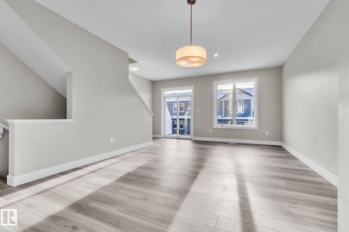 15 6905 25 Avenue, Edmonton, AB - Indoor