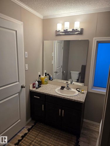 61211 Rge Road 265, Rural Westlock County, AB - Indoor Photo Showing Bathroom