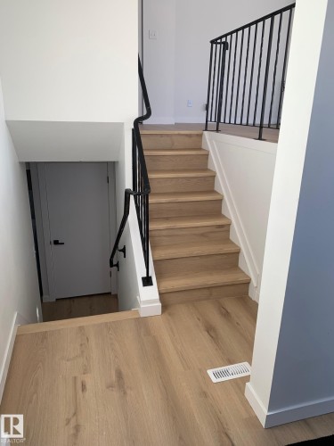 2618 151 Avenue Nw, Edmonton, AB - Indoor Photo Showing Other Room