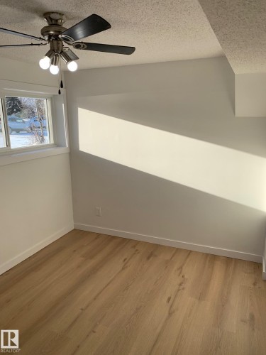 2618 151 Avenue Nw, Edmonton, AB - Indoor Photo Showing Other Room