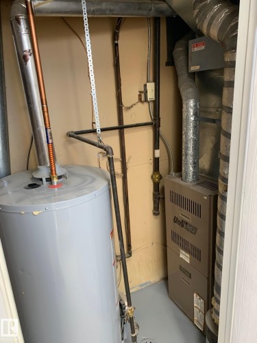 2618 151 Avenue Nw, Edmonton, AB - Indoor Photo Showing Basement