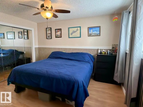 1307 36 Street, Edmonton, AB - Indoor Photo Showing Bedroom