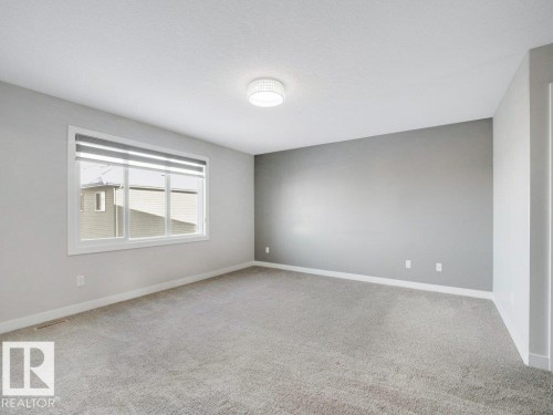 6412 167A Avenue, Edmonton, AB - Indoor Photo Showing Other Room