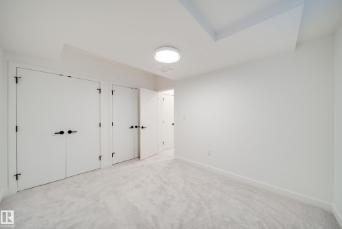 8522 80 Avenue, Edmonton, AB - Indoor Photo Showing Other Room