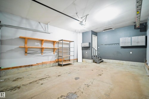 20432 48 Avenue, Edmonton, AB - Indoor Photo Showing Garage
